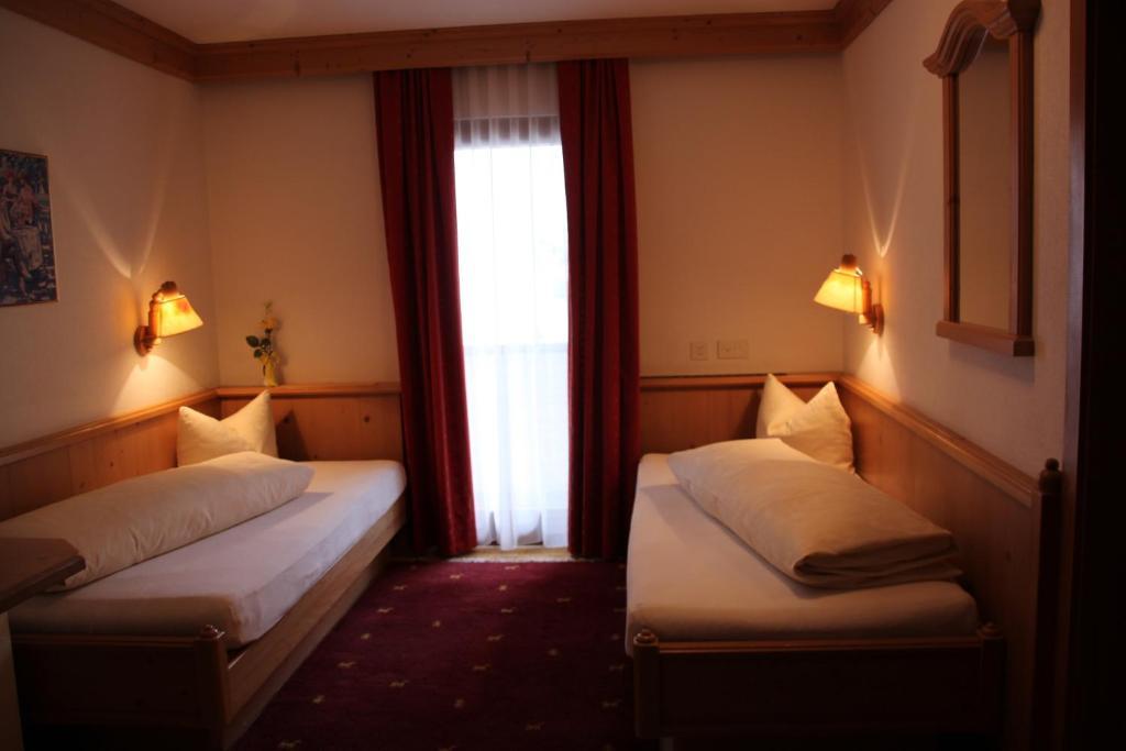 Hotel Camona & Apart Walserhof Samnaun Oda fotoğraf